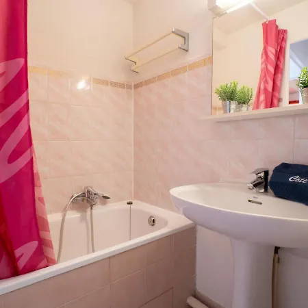 Le Panama-1 By Interhome Saint Aygulf