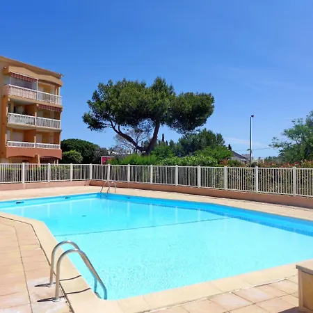 Daire Le Panama-1 By Interhome *